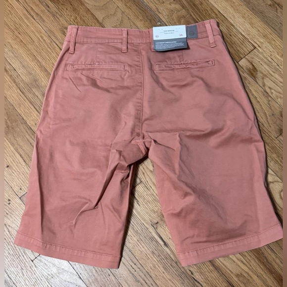 AG Jeans Griffin Shorts in Sulfur Canyon - Picture 4 of 5